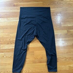 Old Navy Black Maternity Legging - XL